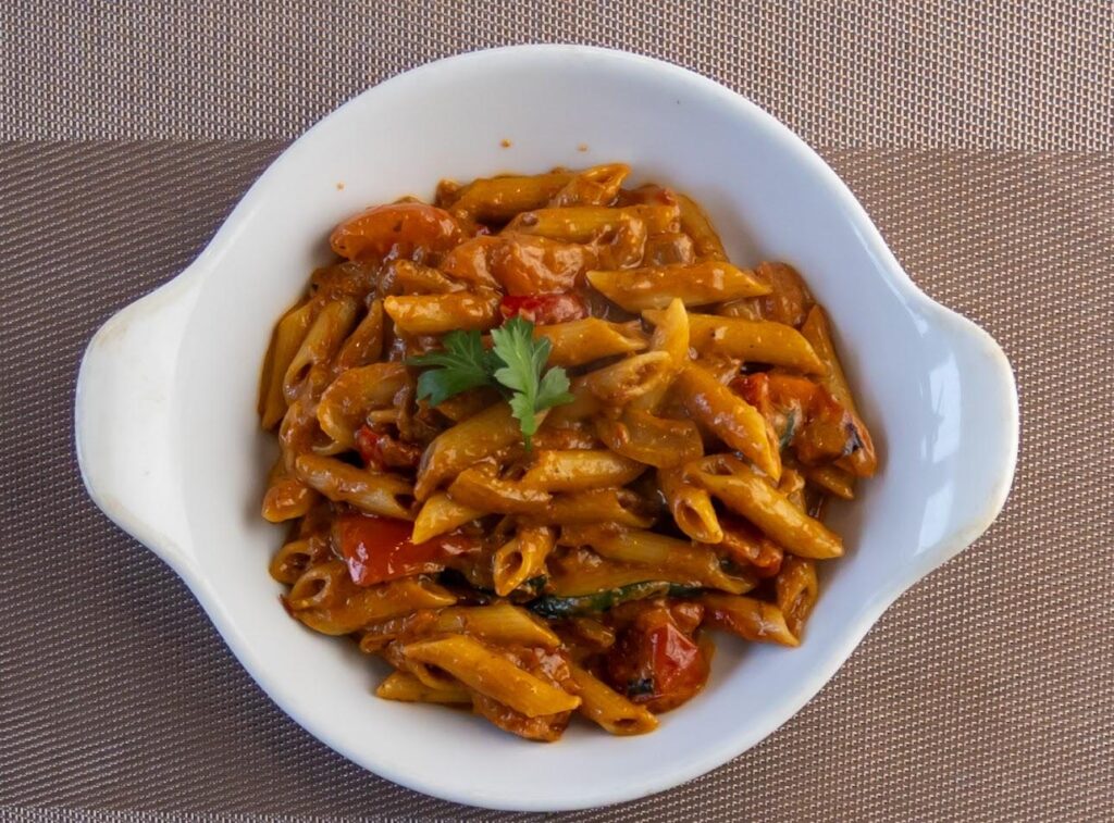 Pasta mit frischen Zutaten